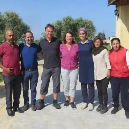 Glaro Garden Rizokarpaso