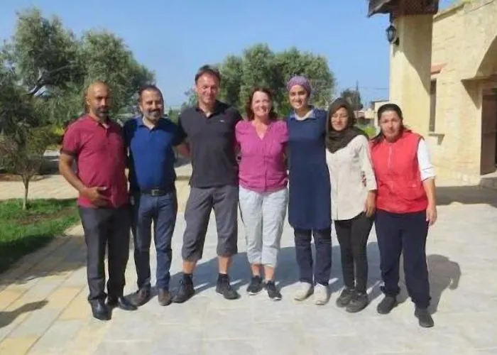 Glaro Garden Rizokarpaso