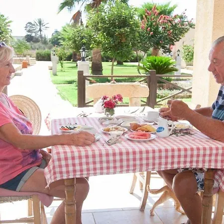 Otel Glaro Garden 3*